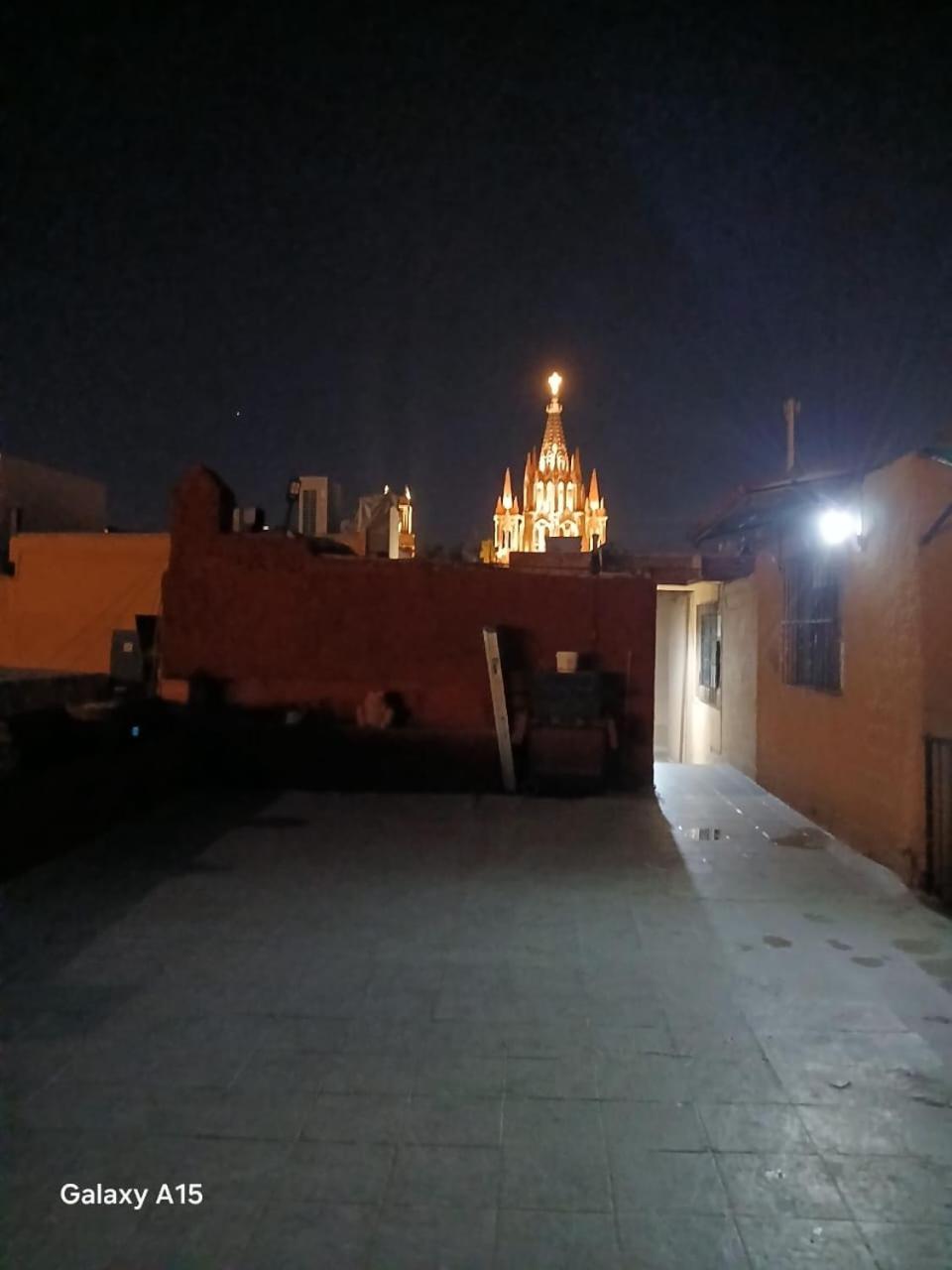 Aparthotel Sarita Centro Historico Sma ซานมิเกล เด อาเญนเด ภายนอก รูปภาพ